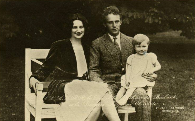 Astrid med mannen Leopold och Dottern  Joséphine Charlotte