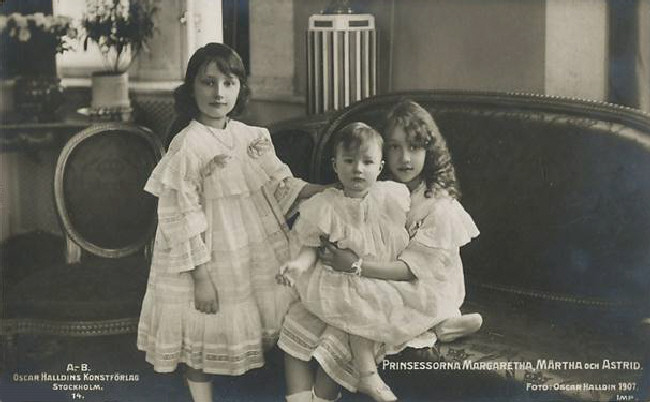Märta, Astrid och Margaretha 1907