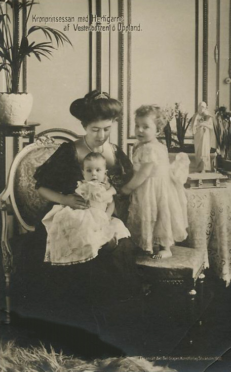 Sigvard, Margret och Gustaf Adolf 1908