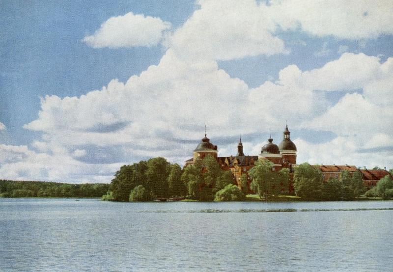 Gripsholms Slott från Mälaren  1958