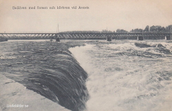 Dalälven med forsen och körbron vid Avesta 1922