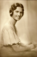 Sibylla 25 år 1933