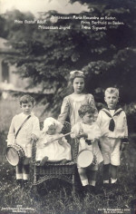 Gustaf Adolf, Ingrid, Maria Alexandra och Sigvard och Berthold 1912
