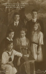 Gustaf Adolf, Gustaf VI Adolf, Sigvard, Victoria, Ingrid och Bertil 1911