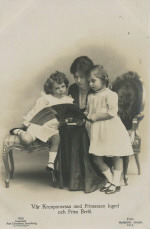 Margaret, Bertil och Ingrid 1916