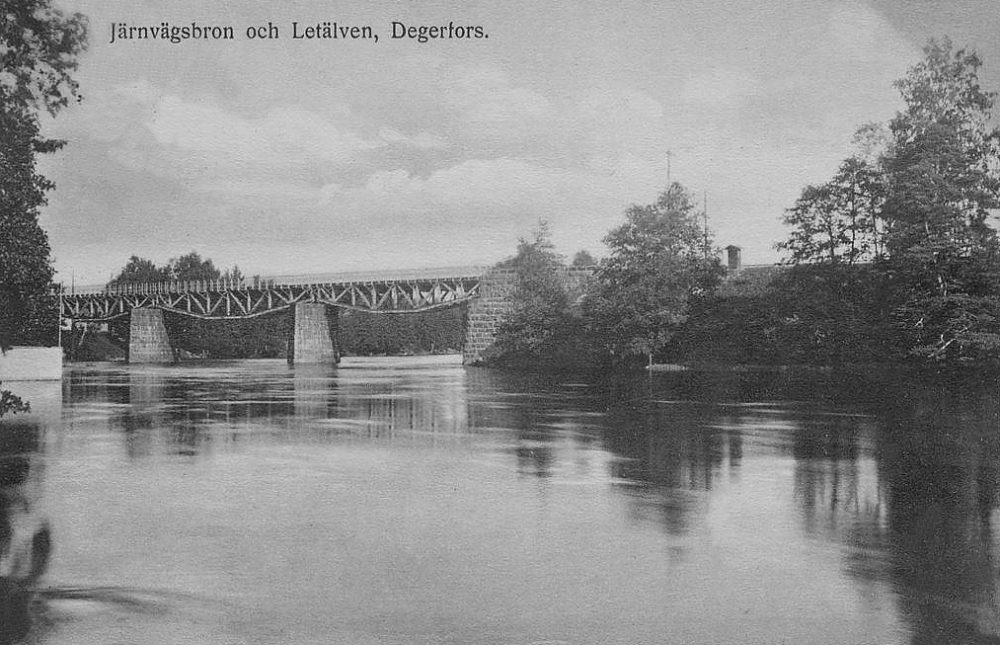 Degerfors,Järnvägsbron och Letälven