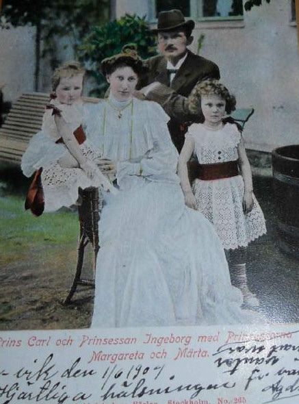 Märtha, Mamma Ingeborg, Pappa Carl samt Margareth 1904