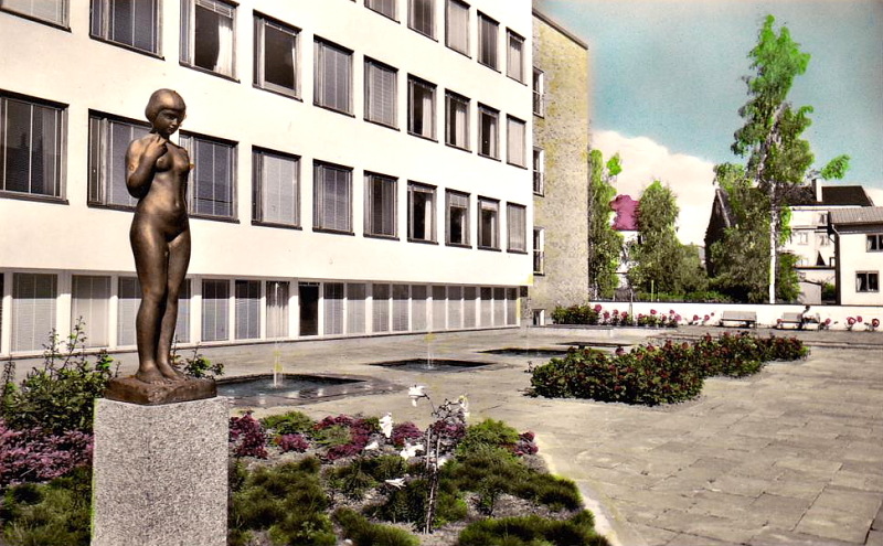 Karlskoga, Läroverket Staty Eve 1959