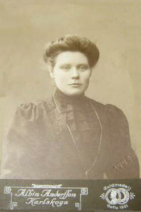 Karlskoga Ateljefoto Kvinna från 1906
