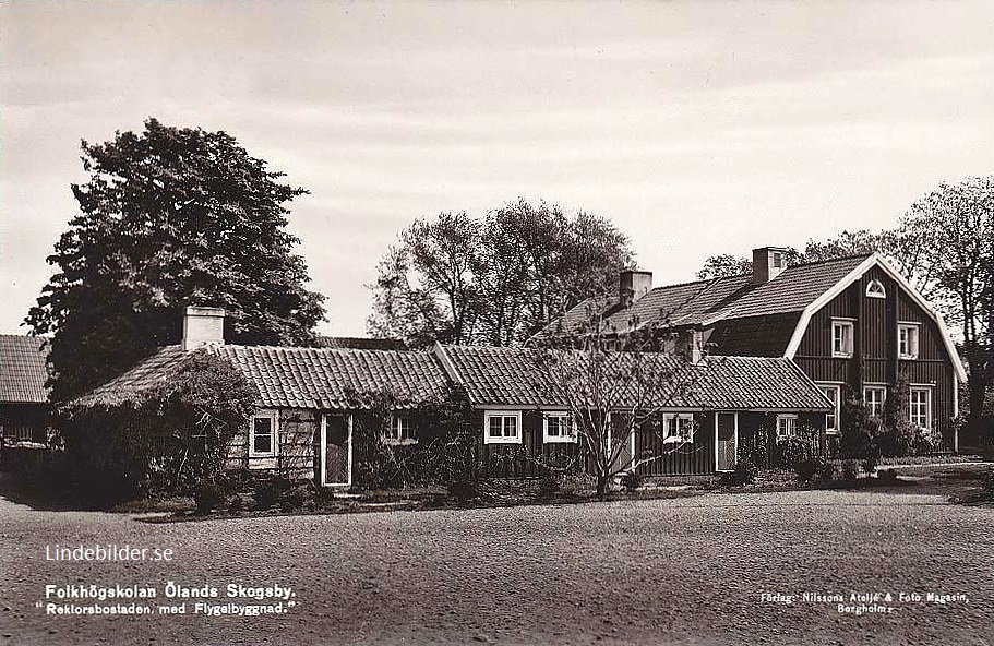 Öland, Folkskolan Skogsby, Rektorsbostaden Med Flygelbyggnad 1948