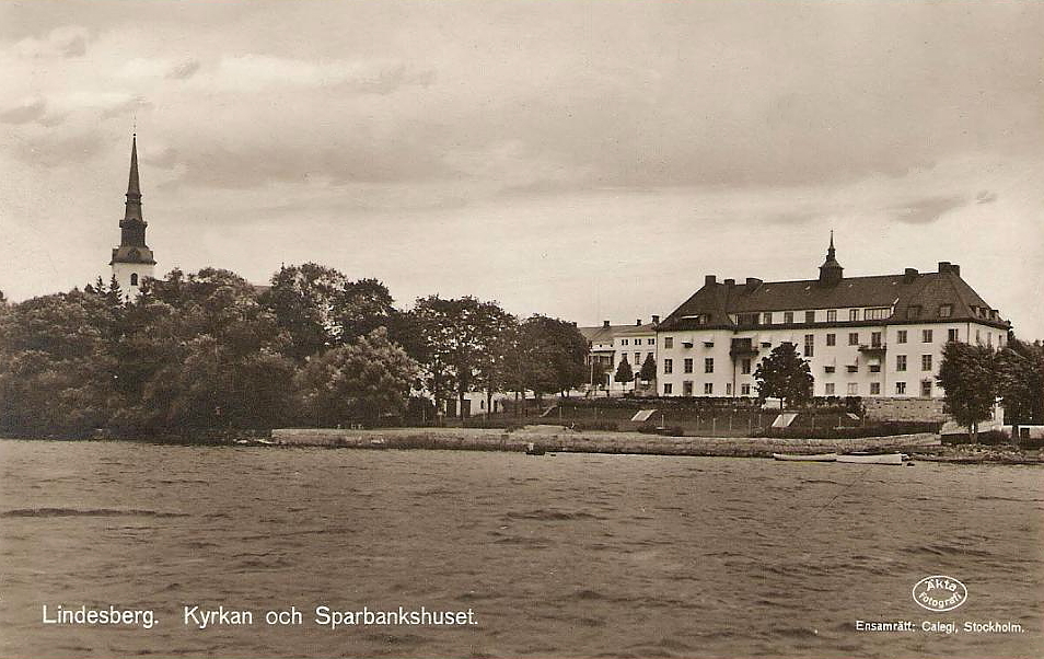 Lindesberg, Kyrkan och Sparbankshuset 1928