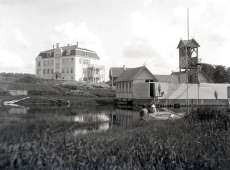 Lindesberg, Gamla Kirurgen och Kallbadhuset 1914