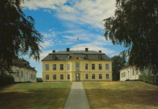 Sturhov Slott, Huvudbyggnaden, Flyglar