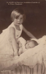 Joephine och Baudouin Barn till Astrid av Sverige 1905