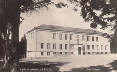 Örebro, Adolfsbergsskolan, Adolfsberg