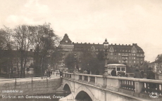 Storbron och Centralpalatset, Örebro 1927