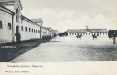 Hallstahammar, Strömsholms Ridskola, Stallgården 1906
