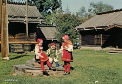 Barn i Moradräkt 1994