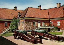 Gripsholms Slott, Yttre Borggården med Ryska Kanoner 1973