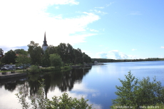 Strandpromenaden, Lindesjön och Kyrkan